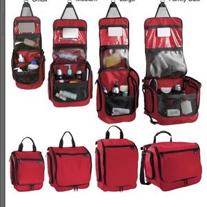 L.L. Bean Personal Organizer Toiletry Bag Nautical Navy Medium NWT